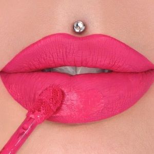 NWT Yes Ma’am Jeffree Star Liquid Lipstick